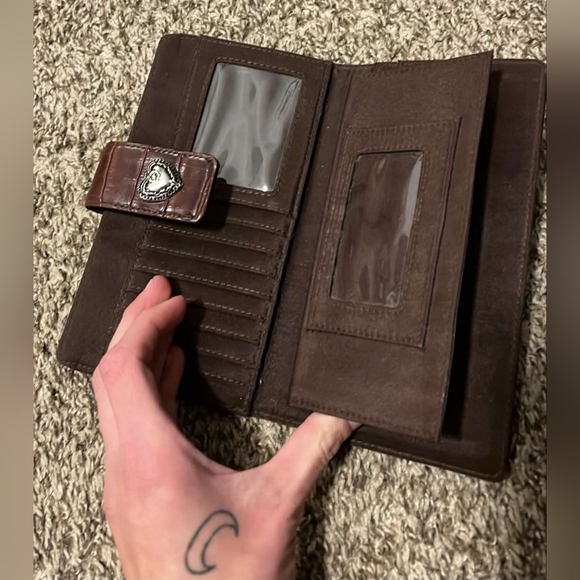 Burgundy Wallet - Picture 2 of 3